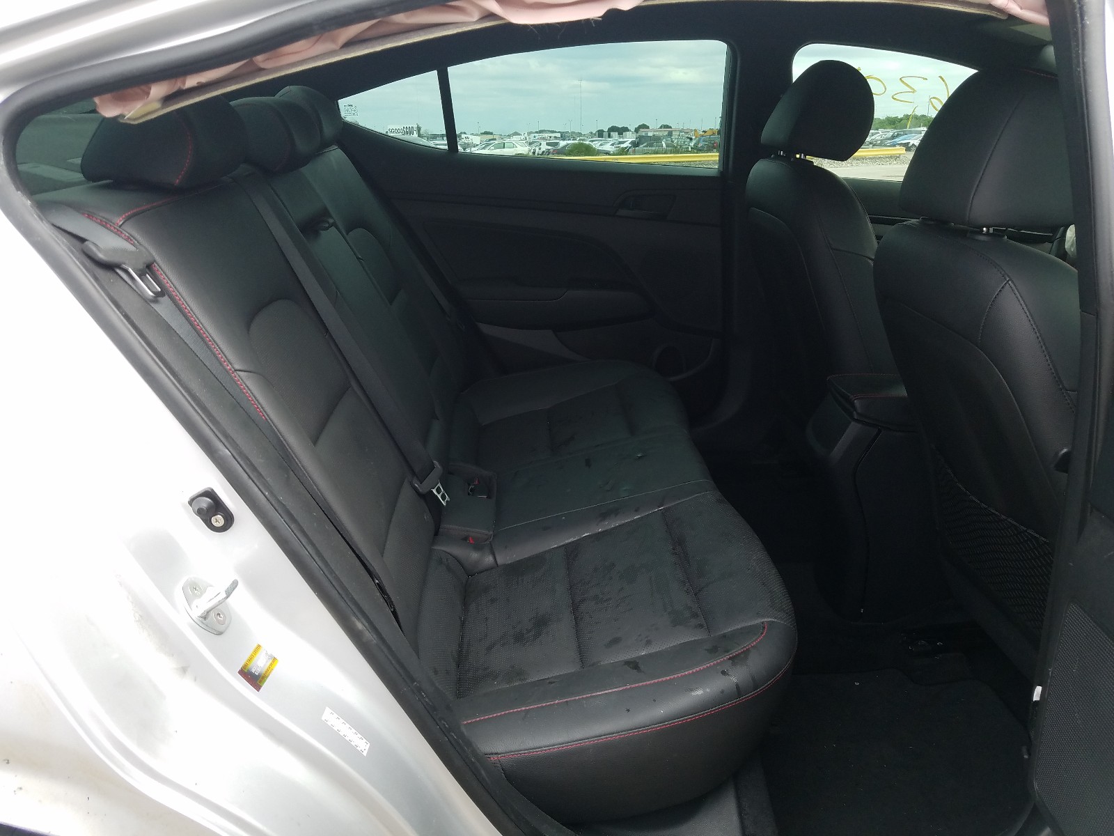 Photo 5 VIN: KMHD04LB9HU292110 - HYUNDAI ELANTRA SP 