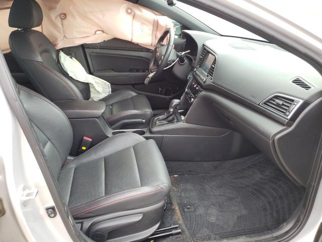 Photo 4 VIN: KMHD04LB9HU334176 - HYUNDAI ELANTRA SP 