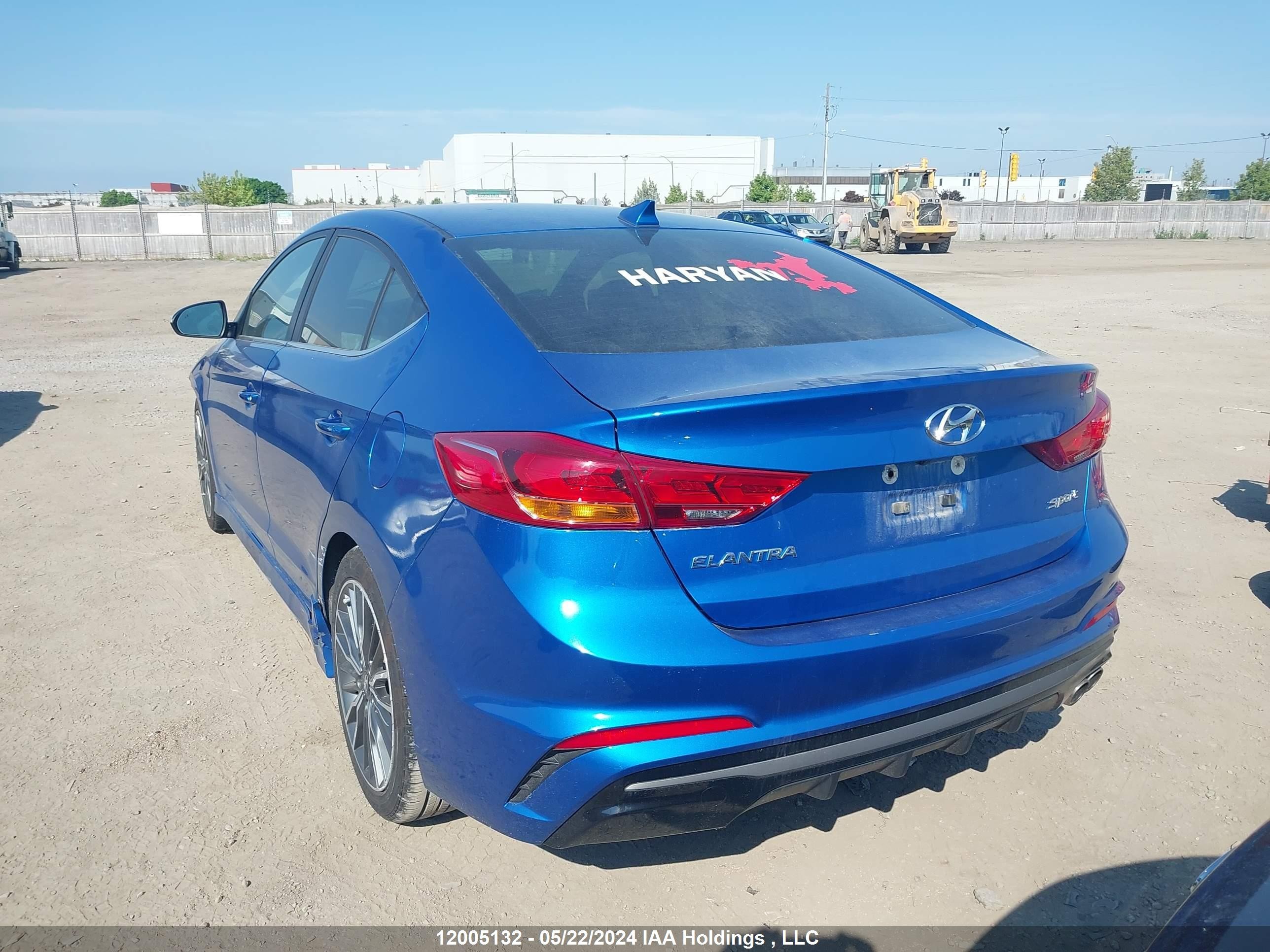 Photo 2 VIN: KMHD04LB9JU484228 - HYUNDAI ELANTRA 