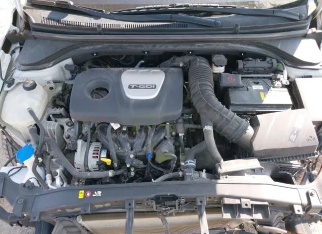 Photo 9 VIN: KMHD04LBXJU450203 - HYUNDAI ELANTRA 