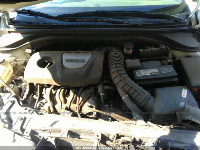 Photo 9 VIN: KMHD04LBXJU453215 - HYUNDAI ELANTRA 