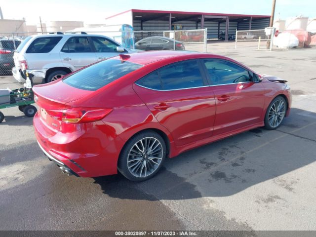 Photo 3 VIN: KMHD04LBXJU525823 - HYUNDAI ELANTRA 