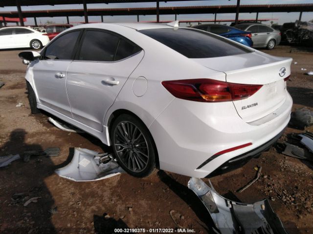 Photo 2 VIN: KMHD04LBXJU543982 - HYUNDAI ELANTRA 