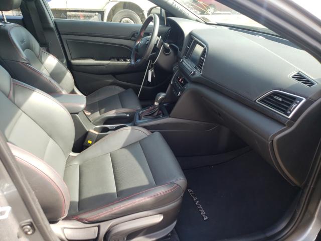 Photo 4 VIN: KMHD04LBXJU705397 - HYUNDAI ELANTRA SP 