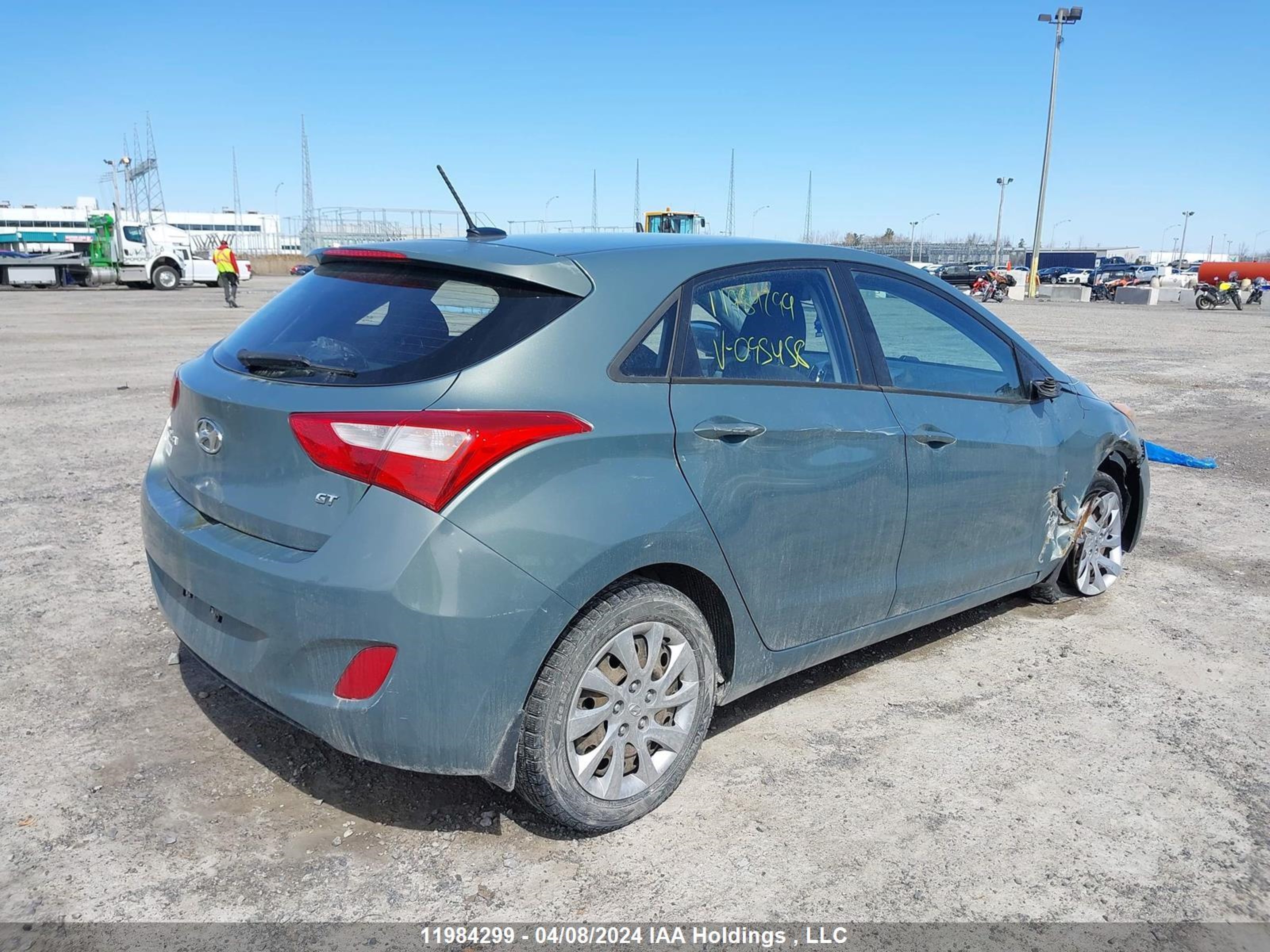 Photo 3 VIN: KMHD25LE0DU095458 - HYUNDAI ELANTRA 