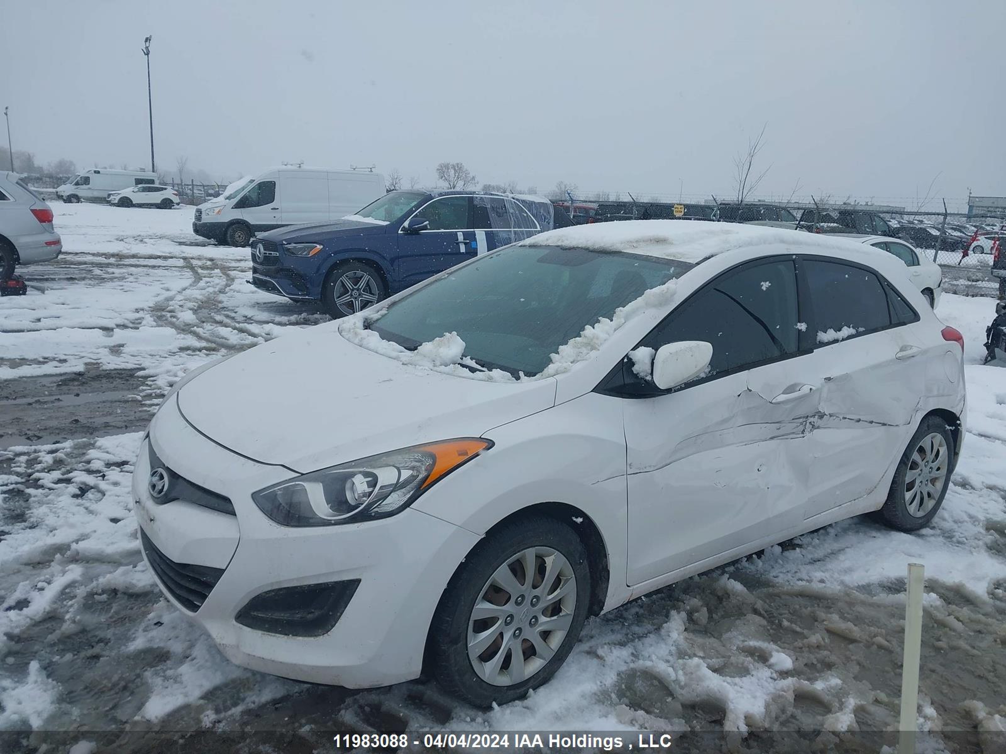 Photo 1 VIN: KMHD25LE5DU087761 - HYUNDAI ELANTRA 