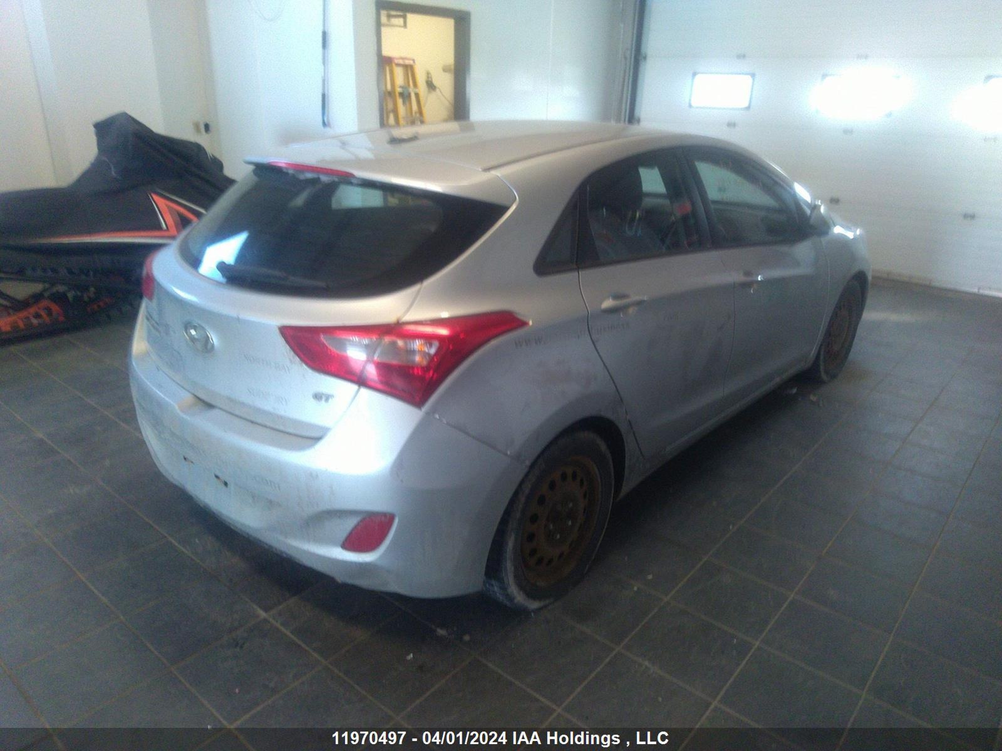 Photo 3 VIN: KMHD25LH3GU294051 - HYUNDAI ELANTRA 