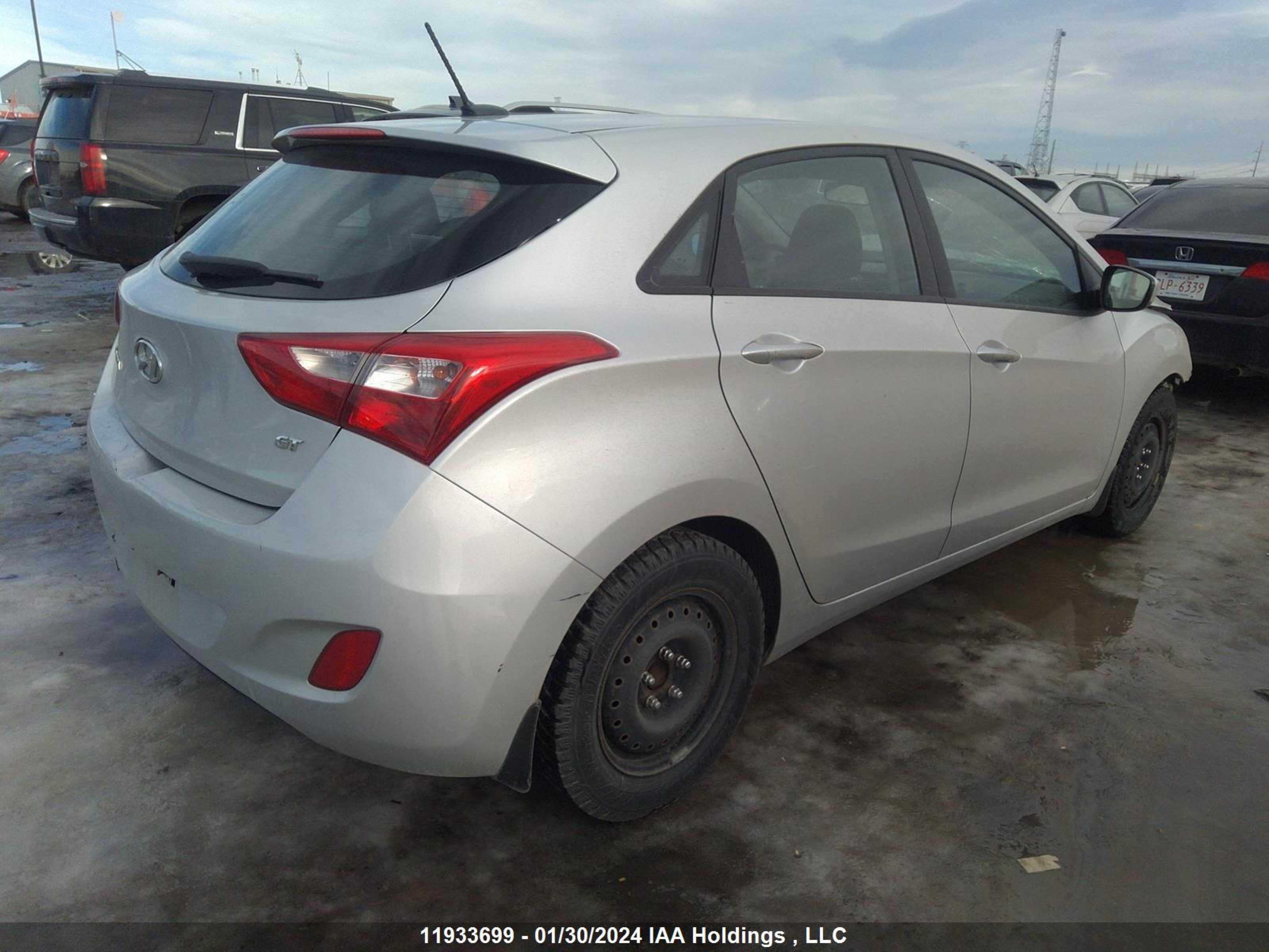 Photo 3 VIN: KMHD25LH3HU383426 - HYUNDAI ELANTRA 