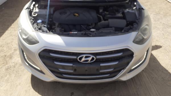 Photo 29 VIN: KMHD351E3GU274128 - HYUNDAI I 30 