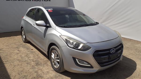 Photo 9 VIN: KMHD351E3GU274128 - HYUNDAI I 30 