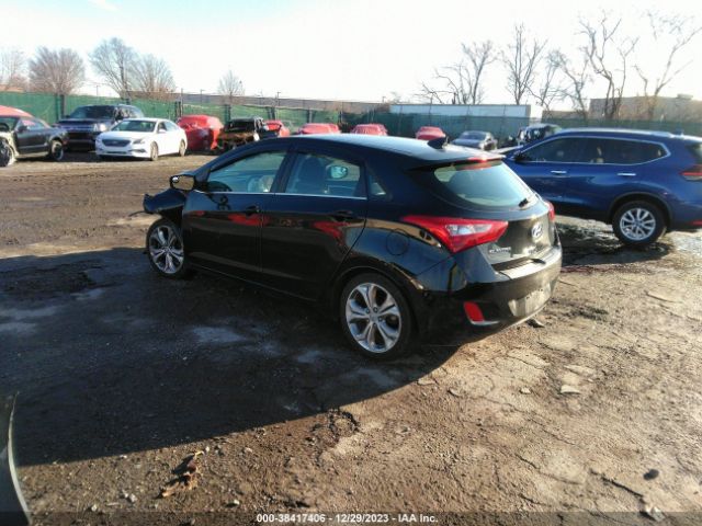 Photo 2 VIN: KMHD35LE0DU081847 - HYUNDAI ELANTRA GT 