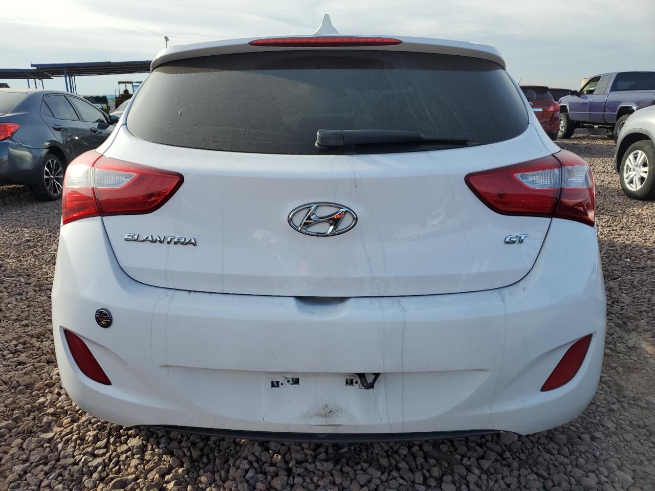 Photo 5 VIN: KMHD35LE0DU121828 - HYUNDAI ELANTRA 