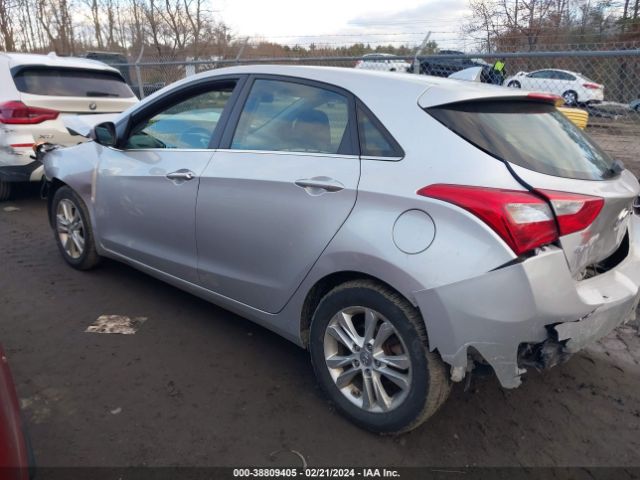 Photo 2 VIN: KMHD35LE1DU028607 - HYUNDAI ELANTRA GT 