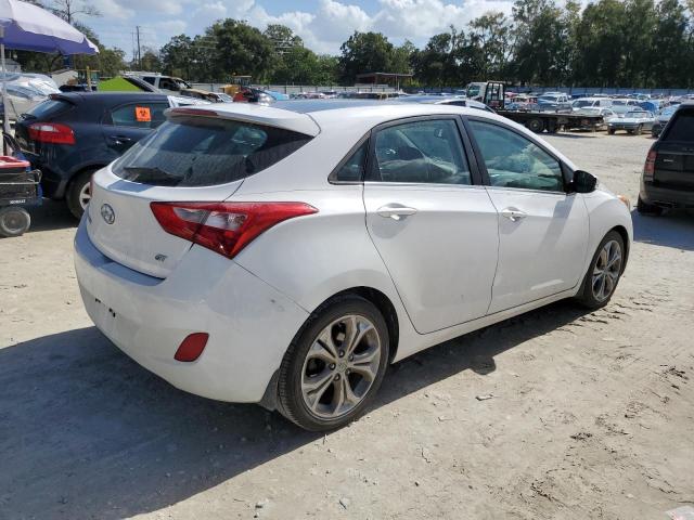 Photo 2 VIN: KMHD35LE1DU037369 - HYUNDAI ELANTRA GT 