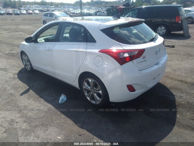 Photo 2 VIN: KMHD35LE1DU049117 - HYUNDAI ELANTRA GT 