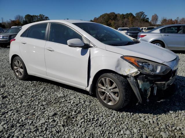 Photo 3 VIN: KMHD35LE1DU085910 - HYUNDAI ELANTRA 