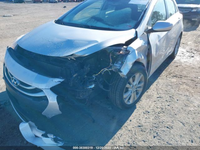 Photo 5 VIN: KMHD35LE2DU049692 - HYUNDAI ELANTRA GT 