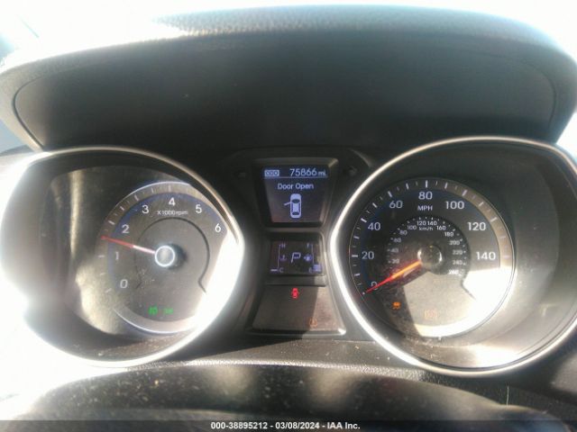 Photo 6 VIN: KMHD35LE2DU081848 - HYUNDAI ELANTRA GT 