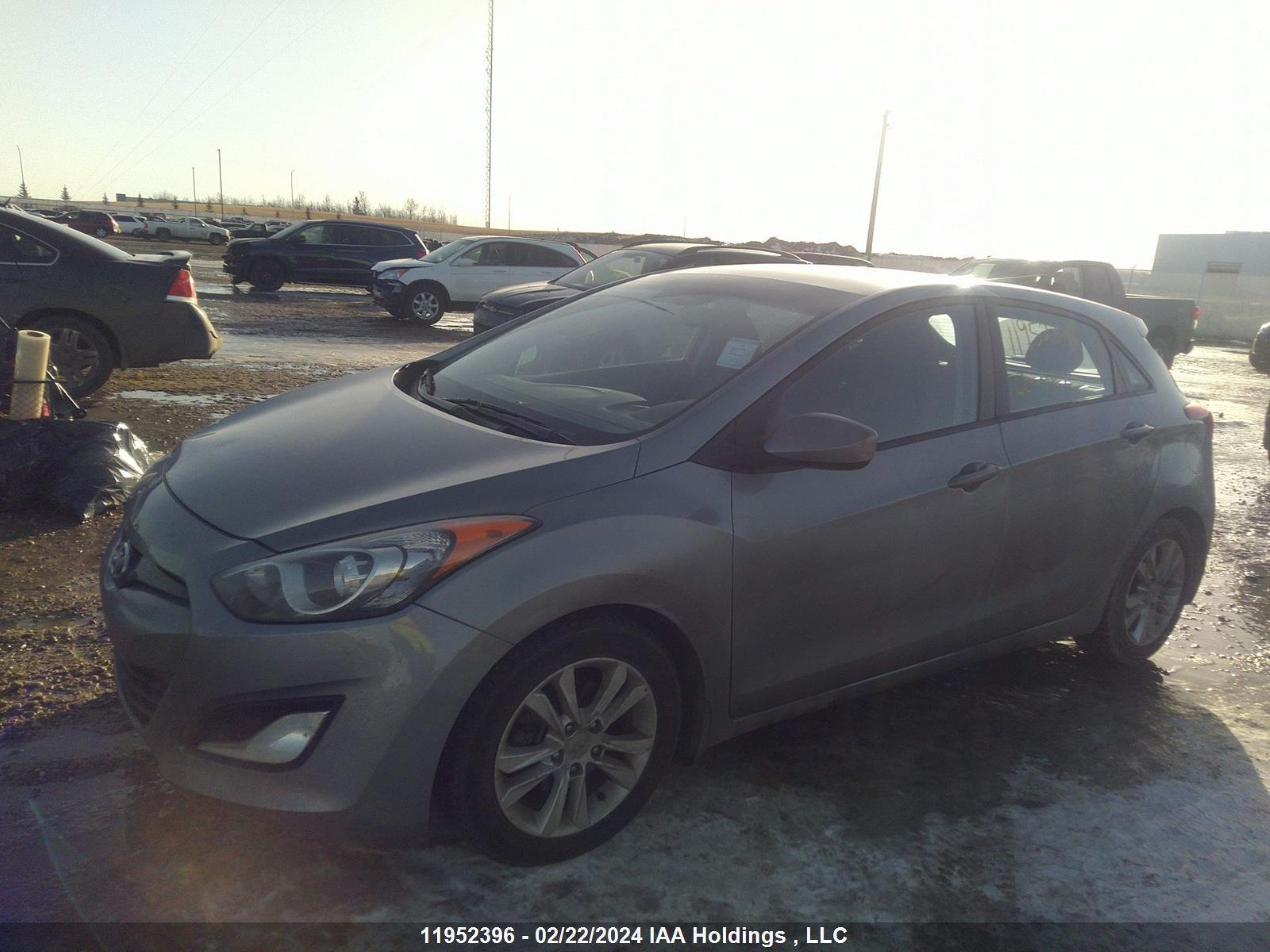 Photo 1 VIN: KMHD35LE2DU092798 - HYUNDAI ELANTRA 