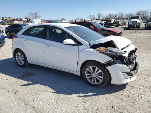 Photo 3 VIN: KMHD35LE2DU101788 - HYUNDAI ELANTRA 