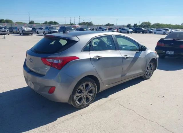 Photo 3 VIN: KMHD35LE3DU063987 - HYUNDAI ELANTRA GT 