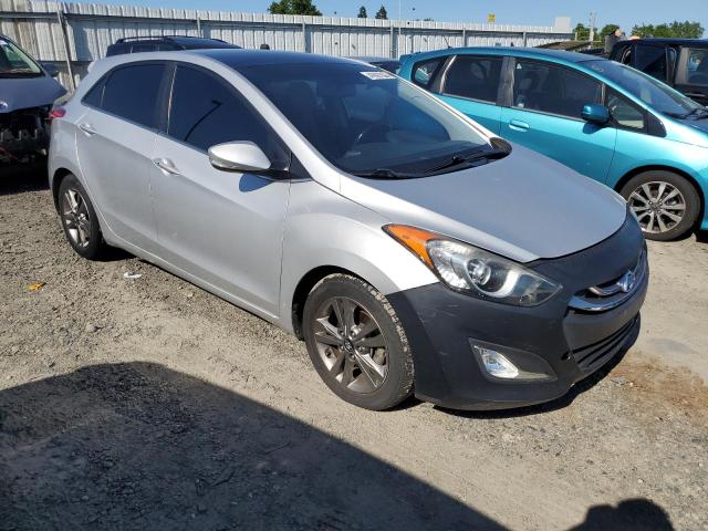 Photo 3 VIN: KMHD35LE3DU091823 - HYUNDAI ELANTRA 