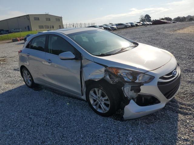 Photo 3 VIN: KMHD35LE4DU063173 - HYUNDAI ELANTRA 