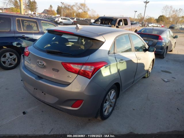 Photo 3 VIN: KMHD35LE4DU089692 - HYUNDAI ELANTRA GT 