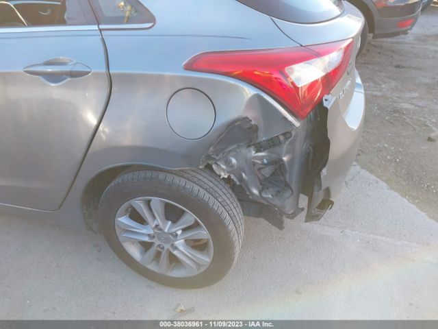 Photo 5 VIN: KMHD35LE4DU089692 - HYUNDAI ELANTRA GT 