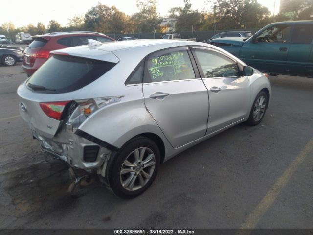 Photo 3 VIN: KMHD35LE4DU102179 - HYUNDAI ELANTRA GT 