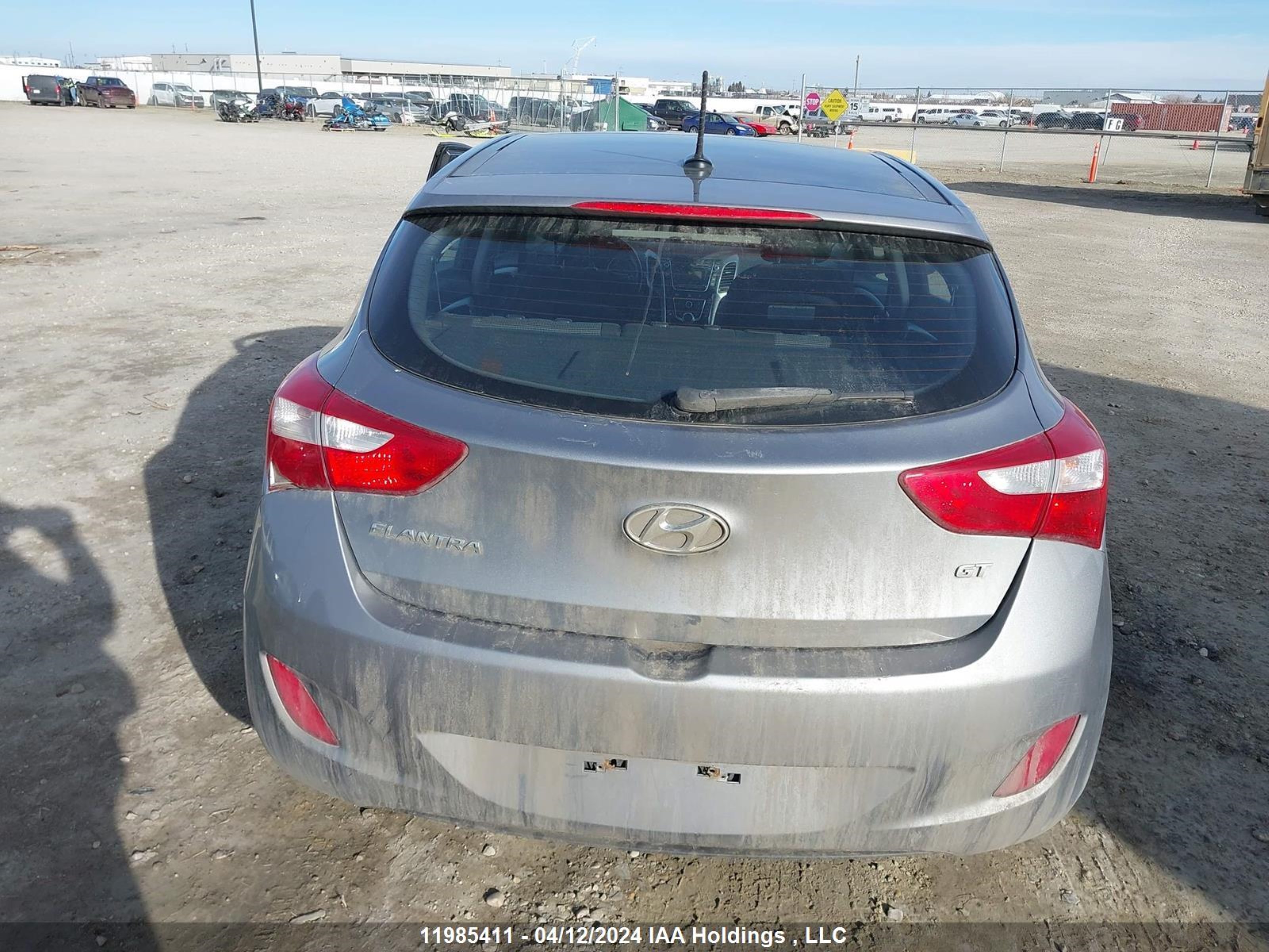 Photo 15 VIN: KMHD35LE4DU138177 - HYUNDAI ELANTRA 