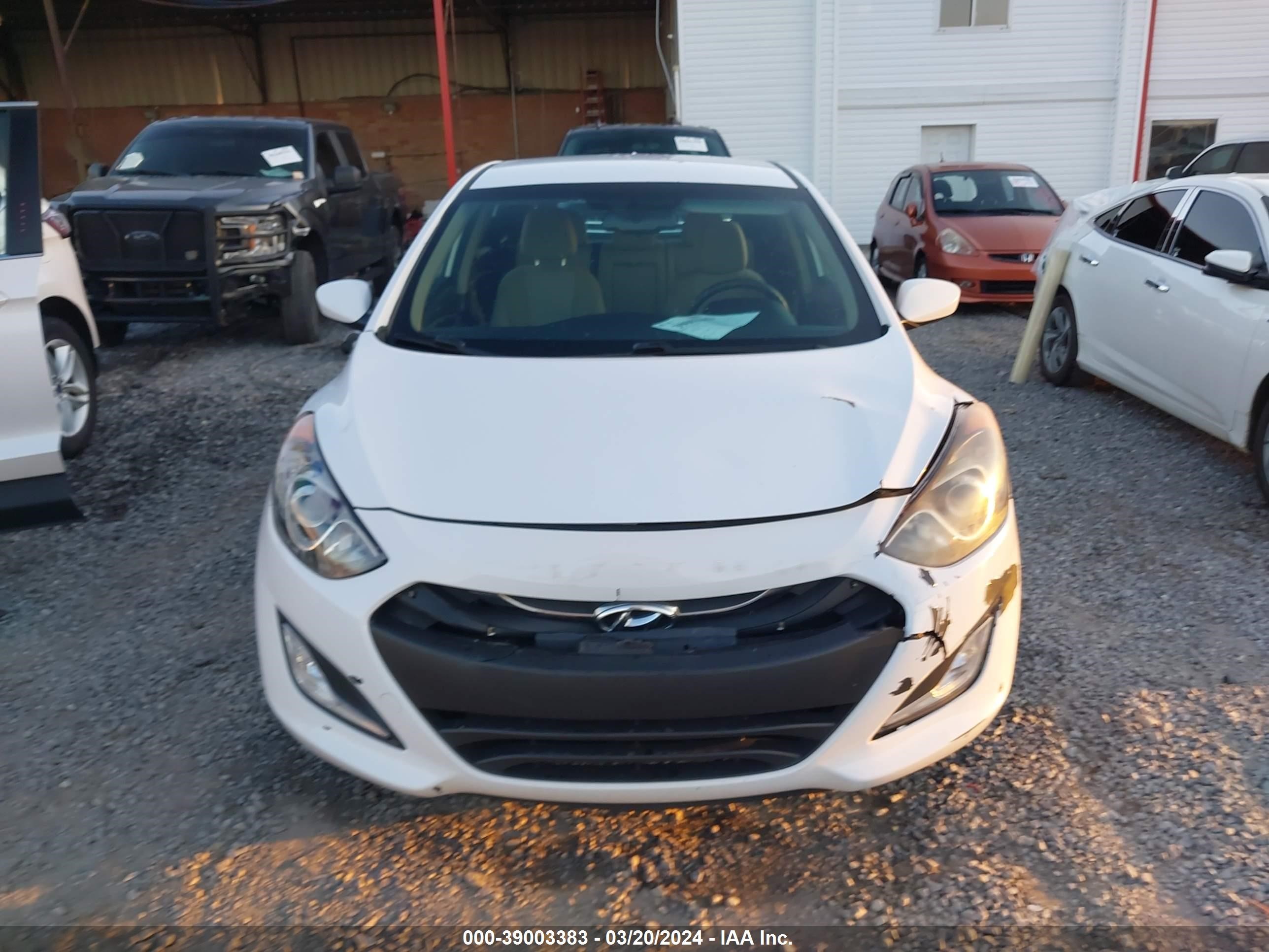 Photo 11 VIN: KMHD35LE4DU155156 - HYUNDAI ELANTRA 