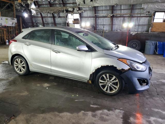 Photo 3 VIN: KMHD35LE5DU028447 - HYUNDAI ELANTRA 