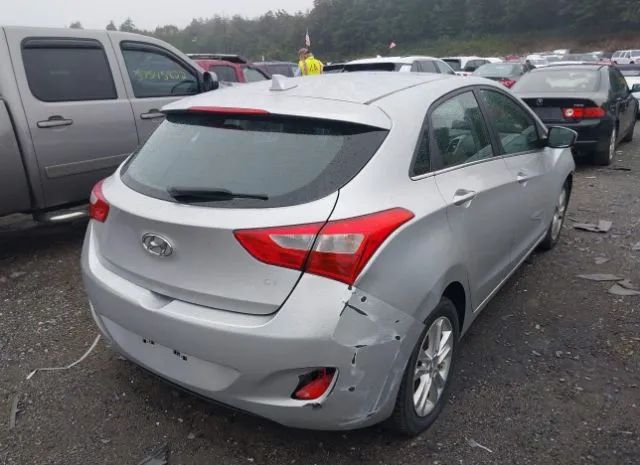 Photo 3 VIN: KMHD35LE5DU032210 - HYUNDAI ELANTRA 