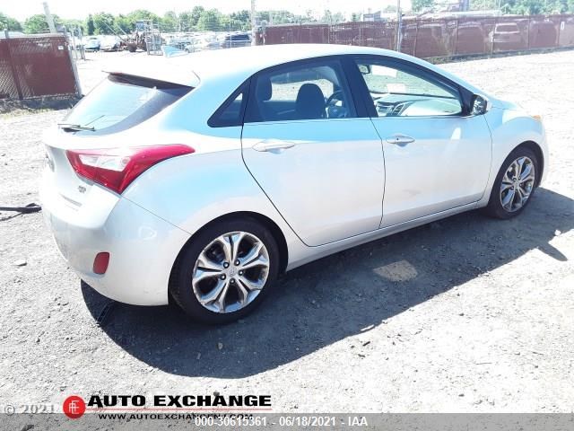 Photo 3 VIN: KMHD35LE5DU048181 - HYUNDAI ELANTRA GT 