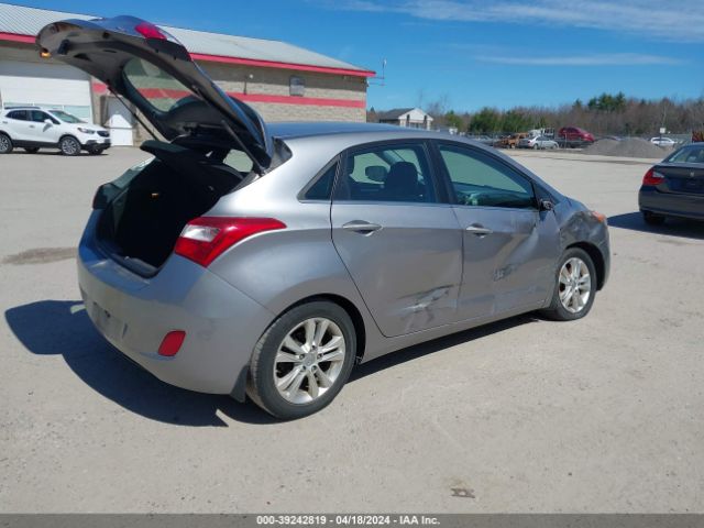 Photo 3 VIN: KMHD35LE5DU055647 - HYUNDAI ELANTRA GT 