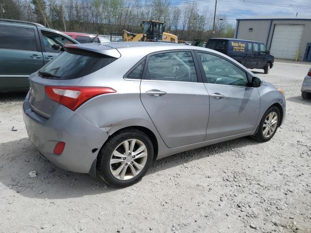 Photo 2 VIN: KMHD35LE5DU107939 - HYUNDAI ELANTRA 