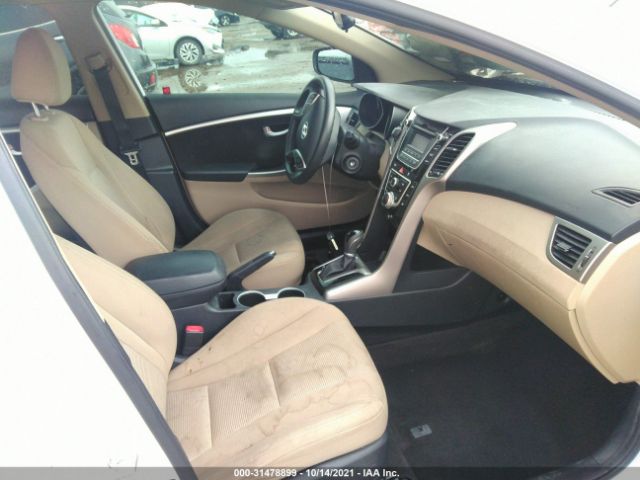 Photo 4 VIN: KMHD35LE5DU142061 - HYUNDAI ELANTRA 