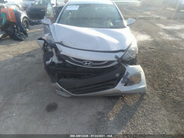 Photo 5 VIN: KMHD35LE6DU084638 - HYUNDAI ELANTRA GT 