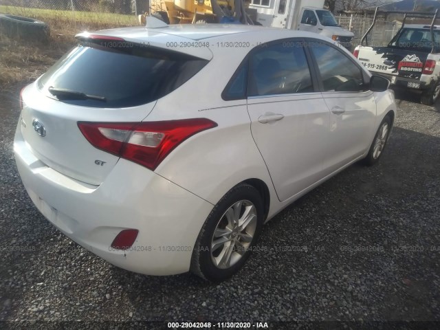 Photo 3 VIN: KMHD35LE7DU032578 - HYUNDAI ELANTRA GT 