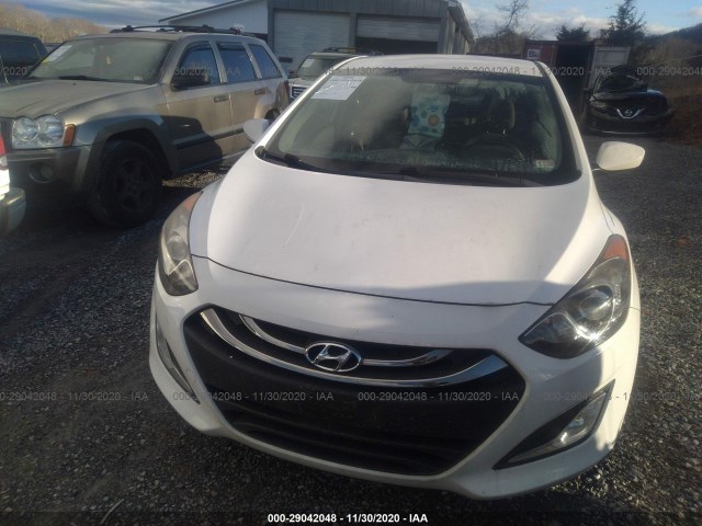 Photo 5 VIN: KMHD35LE7DU032578 - HYUNDAI ELANTRA GT 