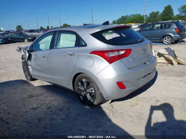 Photo 2 VIN: KMHD35LE7DU037943 - HYUNDAI ELANTRA 