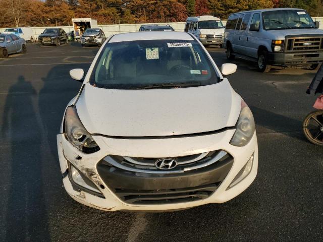 Photo 4 VIN: KMHD35LE7DU061532 - HYUNDAI ELANTRA 