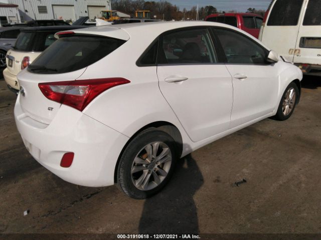 Photo 3 VIN: KMHD35LE7DU061935 - HYUNDAI ELANTRA GT 