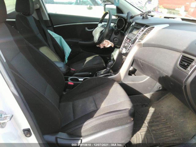 Photo 4 VIN: KMHD35LE7DU061935 - HYUNDAI ELANTRA GT 