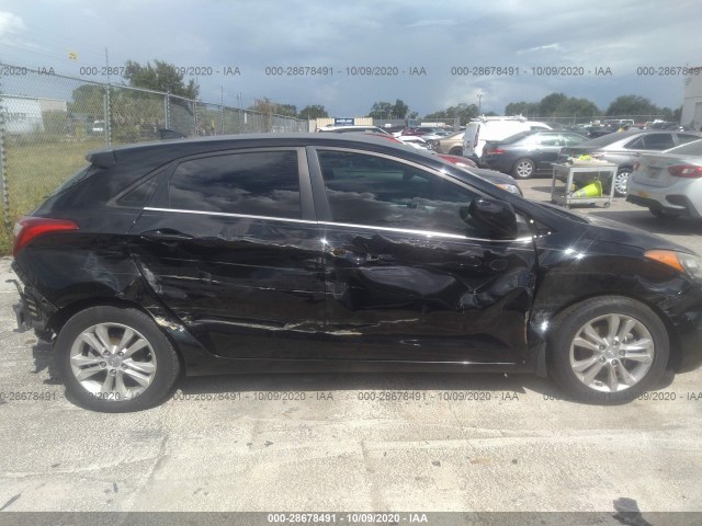 Photo 5 VIN: KMHD35LE7DU062518 - HYUNDAI ELANTRA GT 