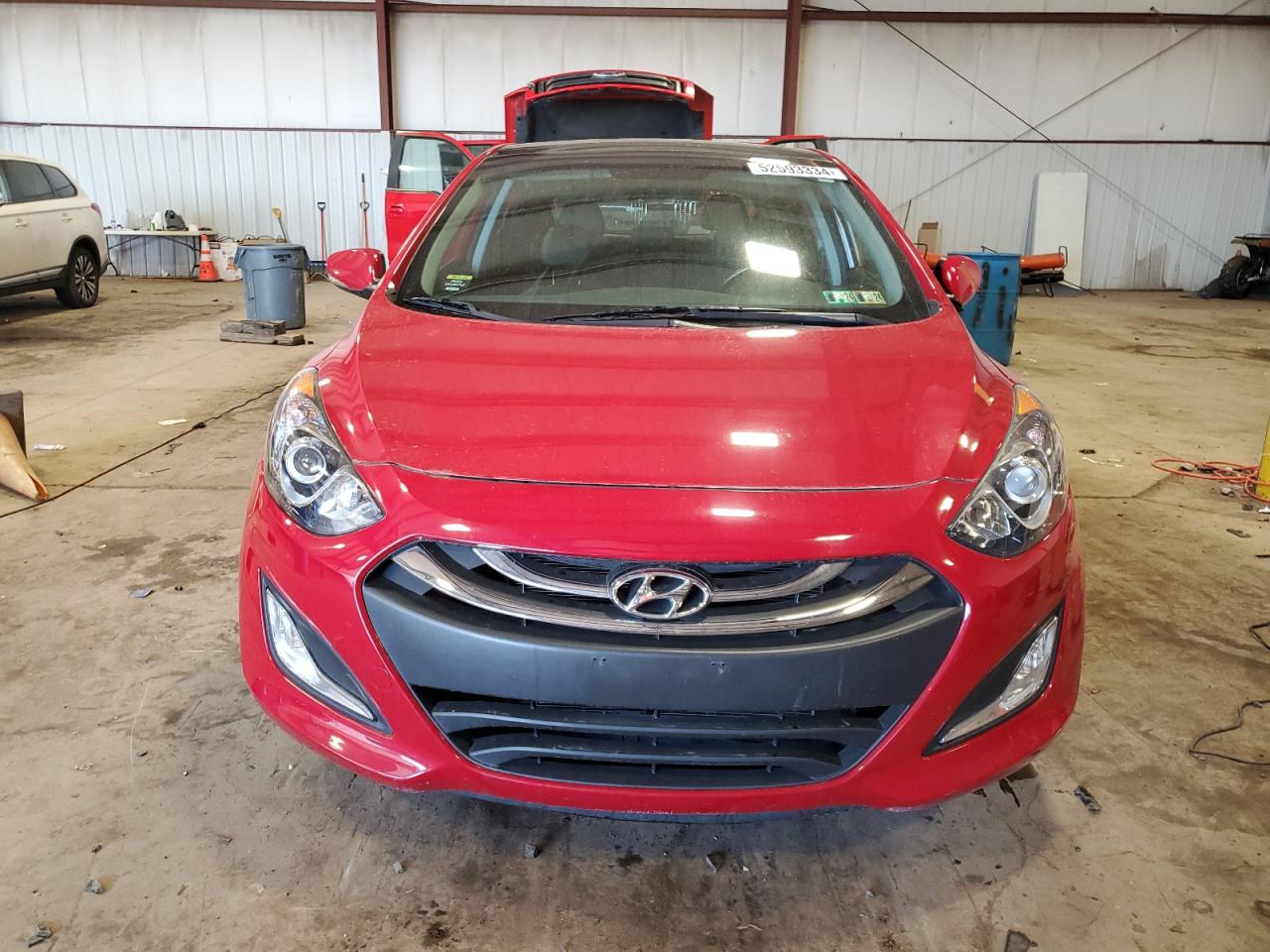 Photo 4 VIN: KMHD35LE7DU063619 - HYUNDAI ELANTRA 