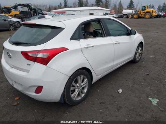 Photo 3 VIN: KMHD35LE7DU108560 - HYUNDAI ELANTRA GT 