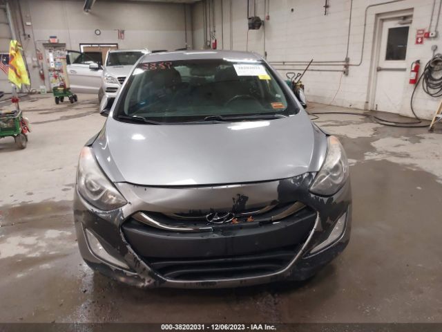 Photo 5 VIN: KMHD35LE8DU021833 - HYUNDAI ELANTRA GT 