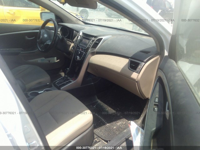 Photo 4 VIN: KMHD35LE9DU084245 - HYUNDAI ELANTRA GT 